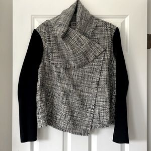 Anne Klein Tweed Jacket Envelope Collar